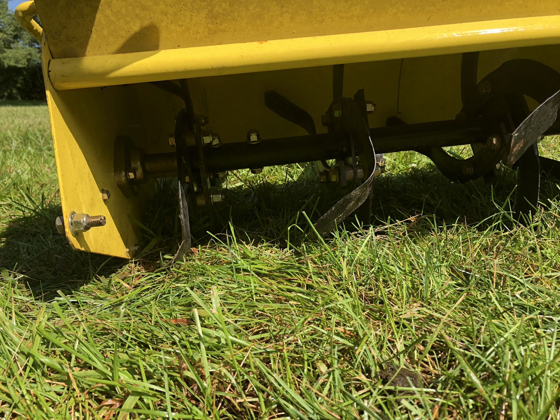 John Deere 30” mechanical tiller model m03264x for Sale in St. Charles