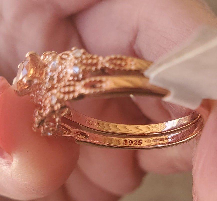 18k rose gold morganite wedding set... size 10