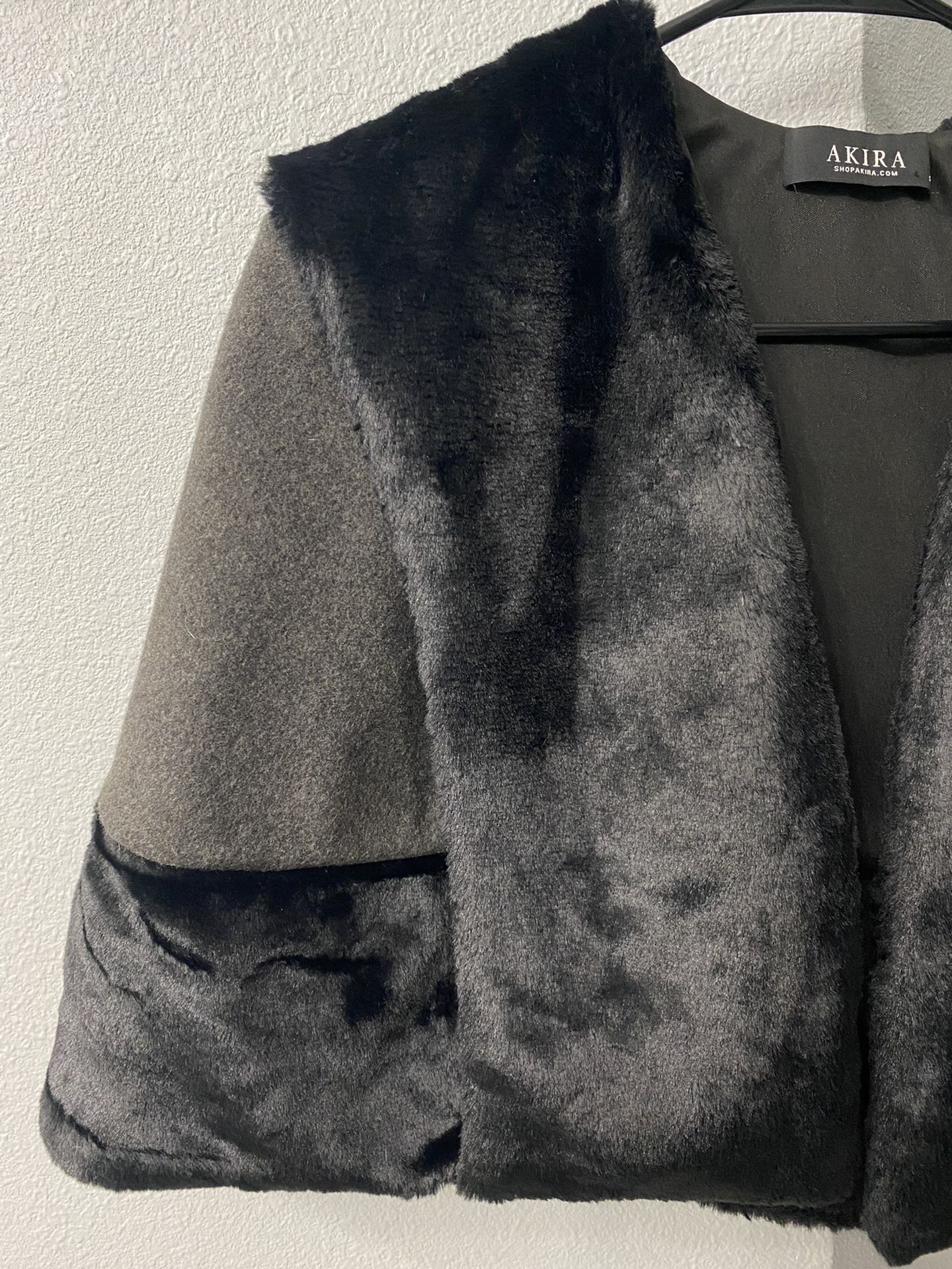 Shawl Wrap/ Poncho/ Cape/ Shrug/ Winter Faux Fur / Wedding Shawl/ NYE