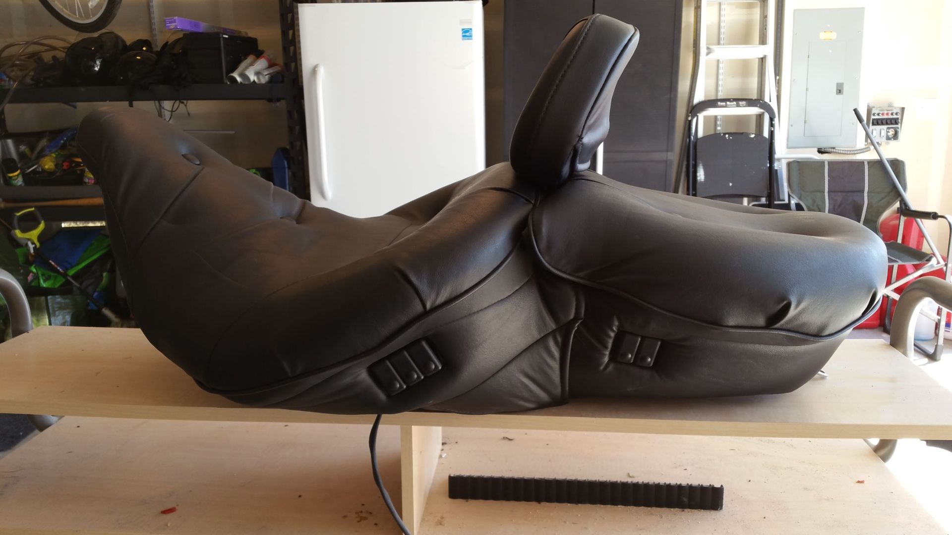 Harley Davidson Road Zeppelin Air Adjustable Seat for Sale in Redmond ...