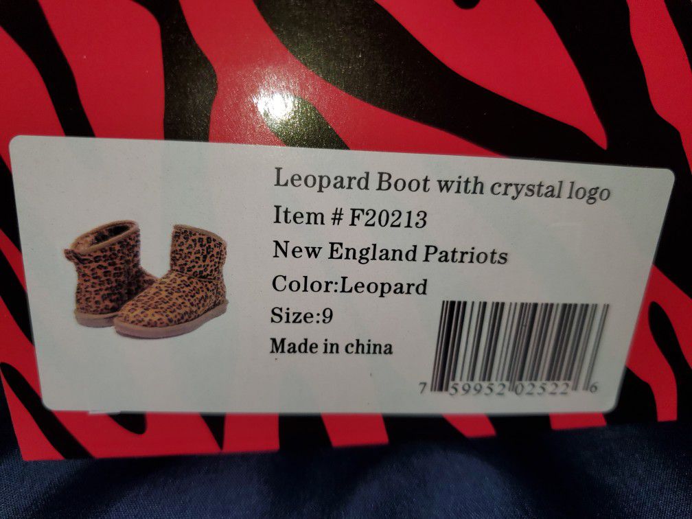 BRAND NEW Leapard Print PATRIOTS BOOTS