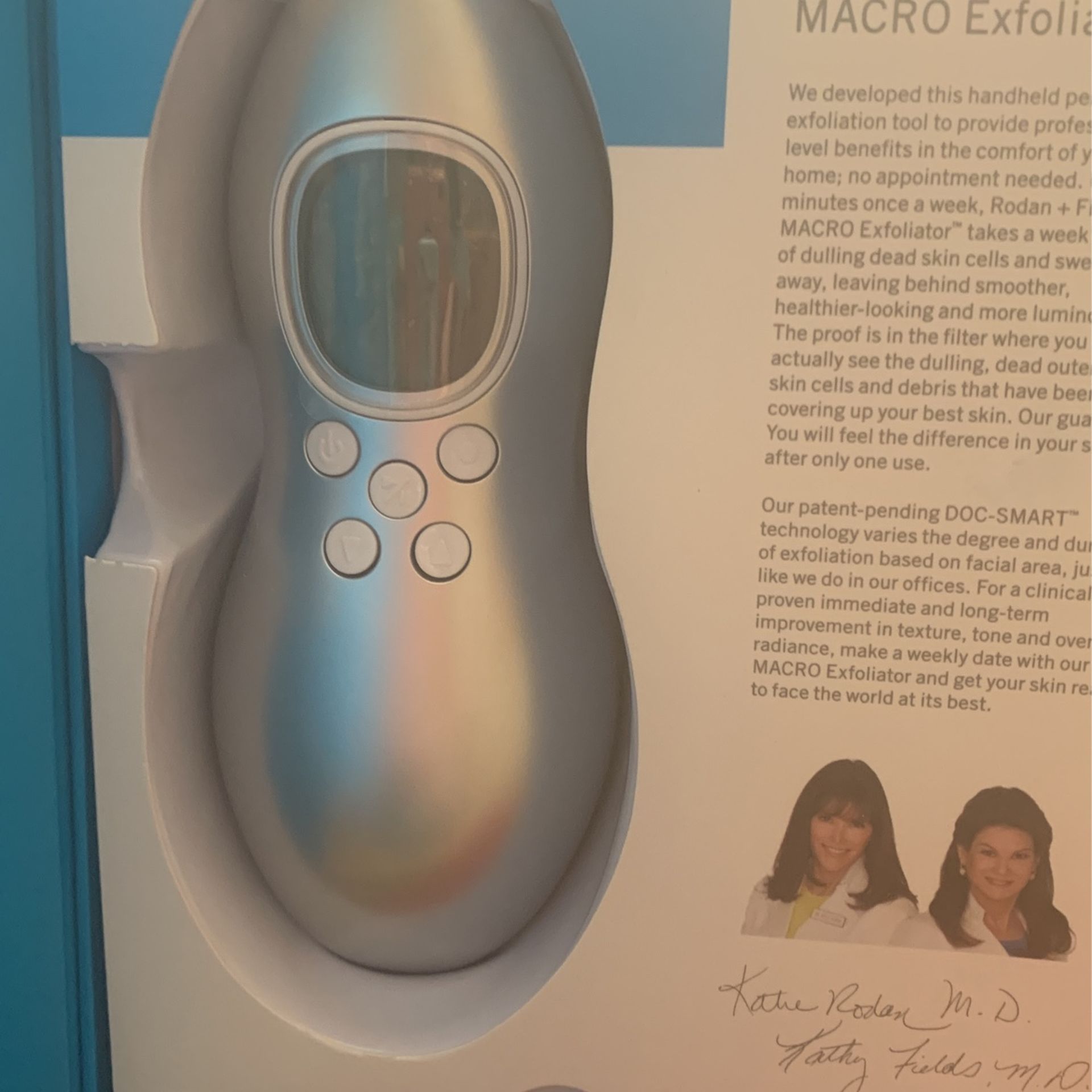 Rodman & Fields Redefine Macro Exfoliator