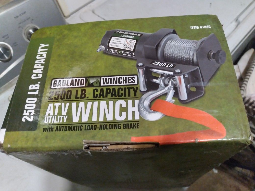 BADLAND WINCHE (Brand New Never Used.)