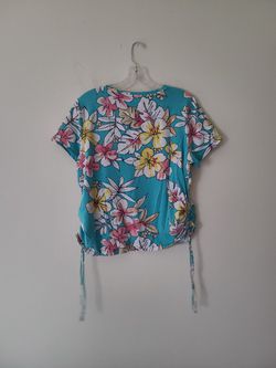 Hawaii Floral Shirt Thumbnail