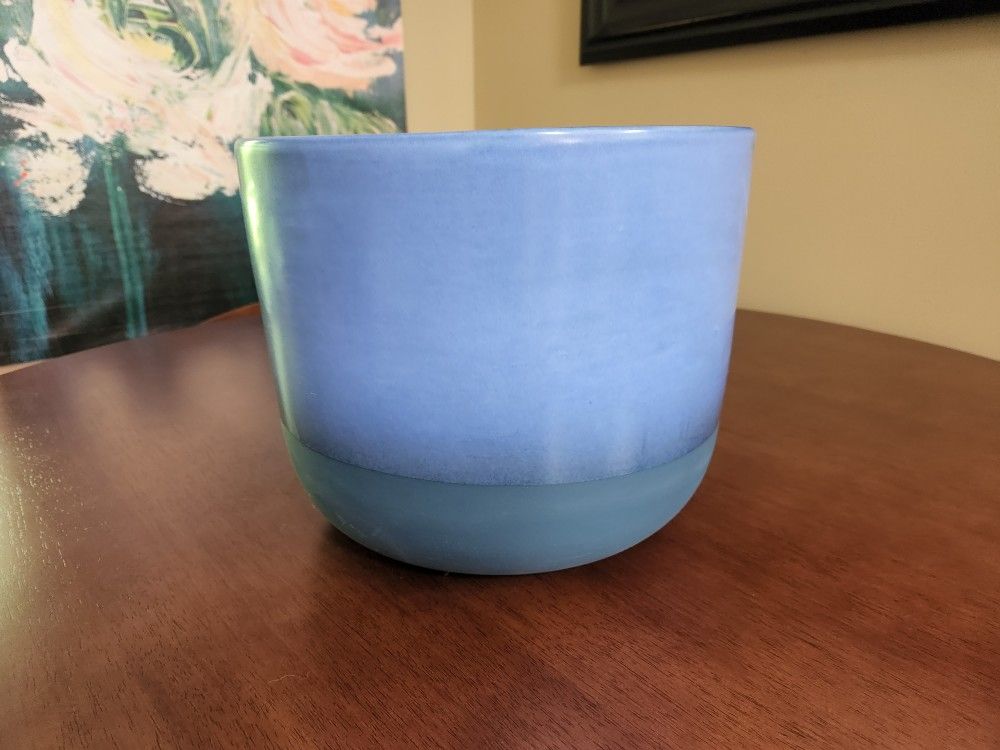 Ombre Cashe Pot/Planter