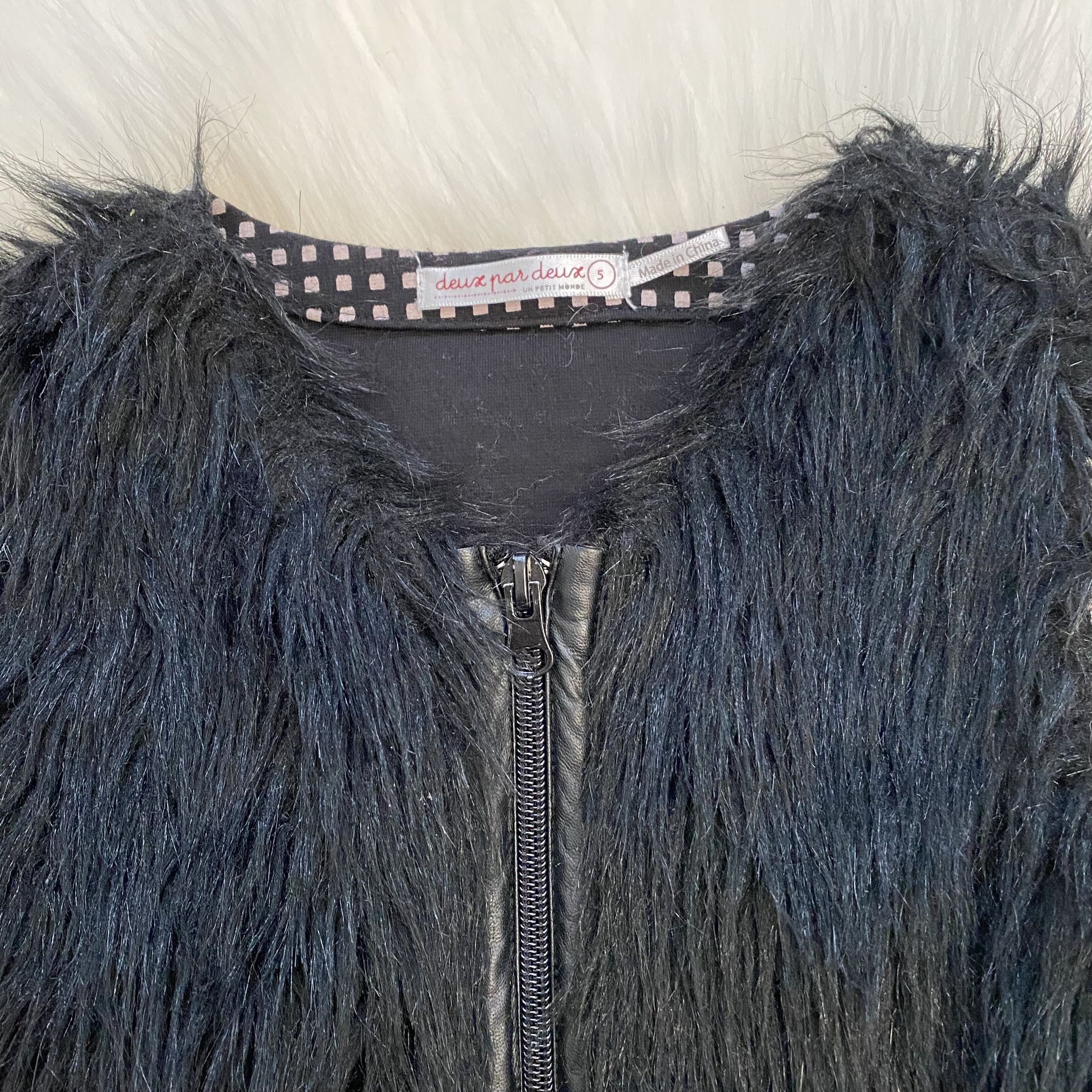 Deux Par Deux Girls Fur Vest Size 5