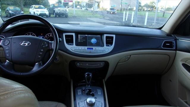2010 Hyundai Genesis