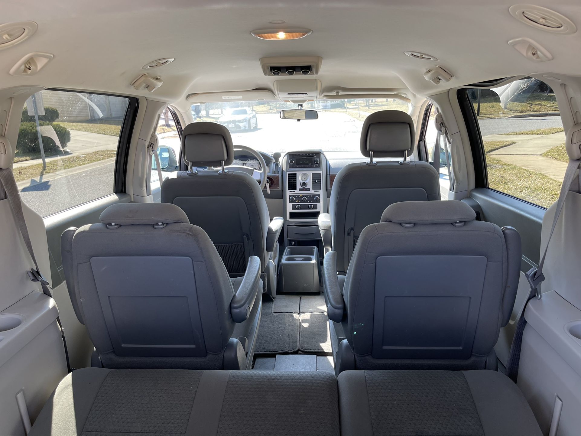 2010 Chrysler Town & Country