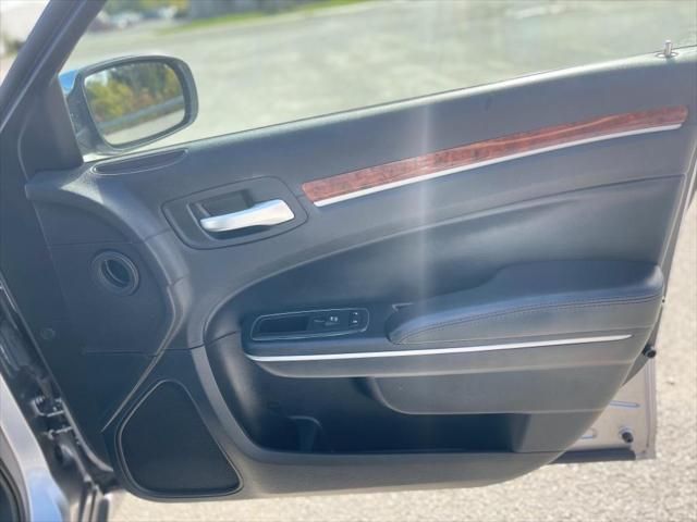 2014 Chrysler 300