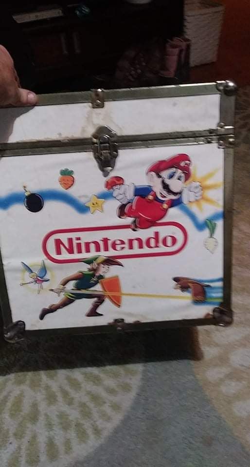 Rare Vintage Mario/Zelda Nintendo Game Storage Box