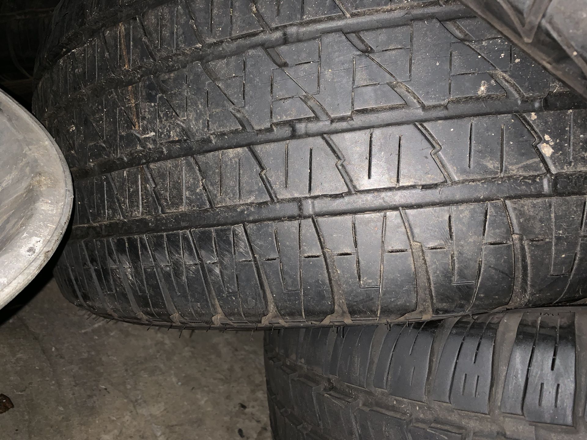 285/45/22 Bridgestone