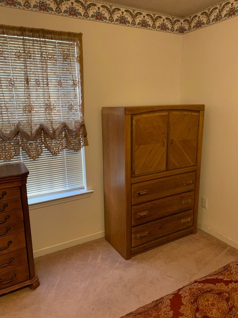 Moving All Must Go By The Weekend $100/Best Offer