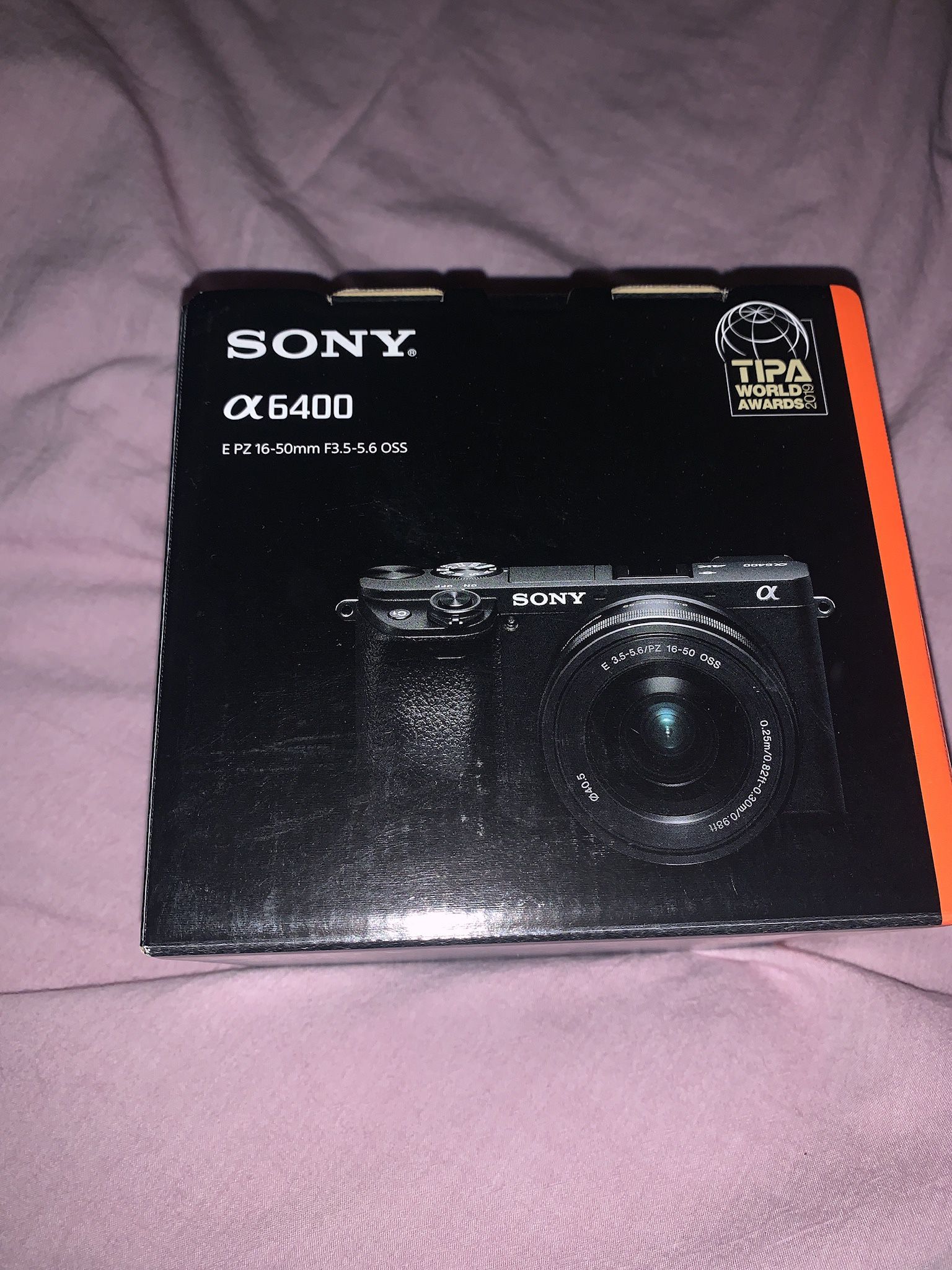 Sony Alpha A6400 Mirrorless Digital Camera with 16-50mm Lens