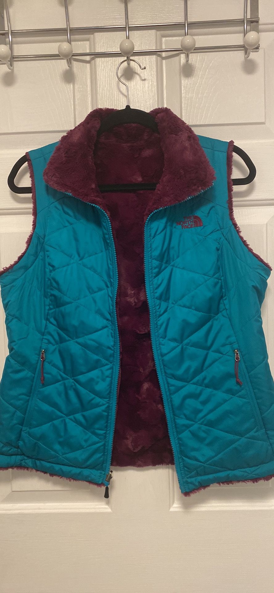 The Nort Face Woman’s Vest Size M Cozy