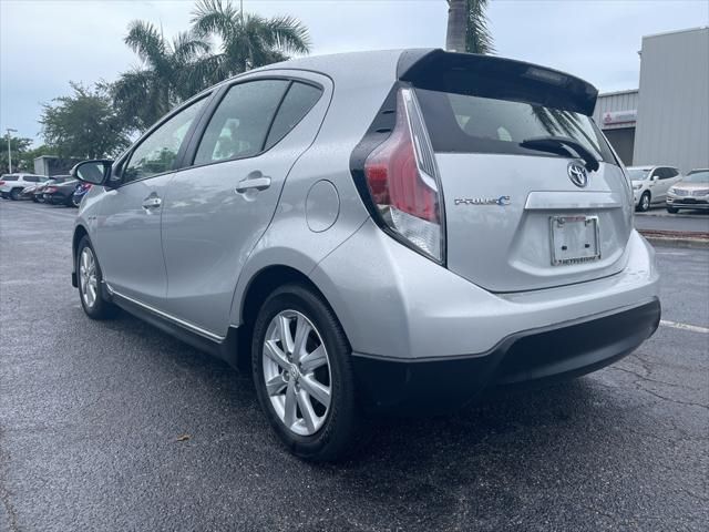 2017 Toyota Prius c