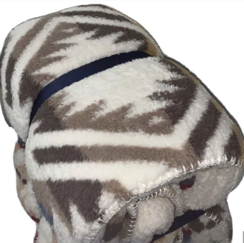 Pendleton Blanket Sherpa Fleece Queen_White Sands Multi