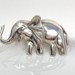 Vintage Sterling  Silver Baby Elephant Brooch Thumbnail