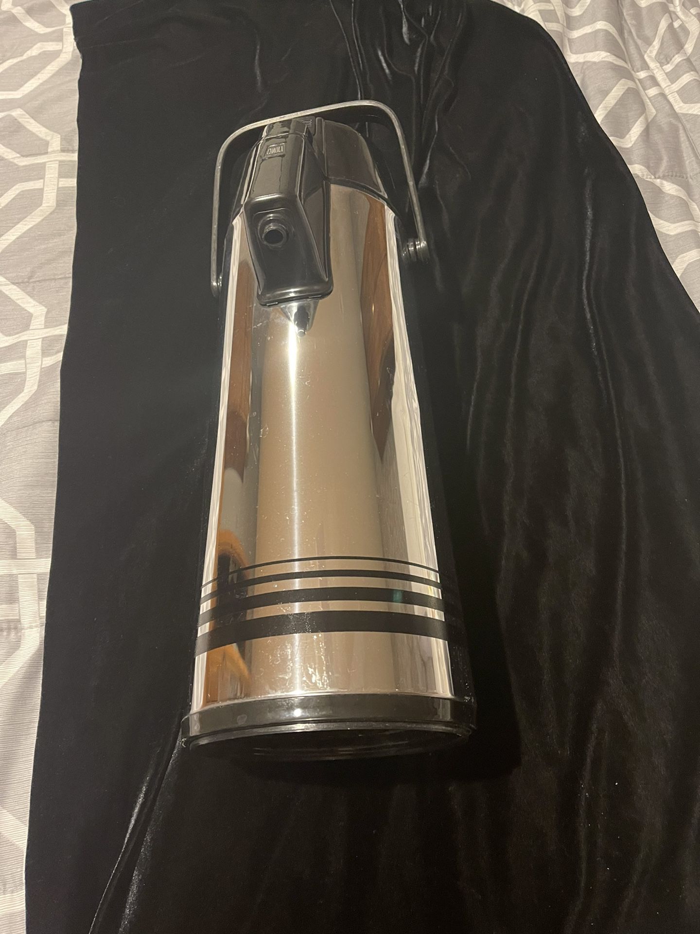 2.4 Liter Stainless Steel Vacuum Insulated Airpot Coffee Dispenser Stainless