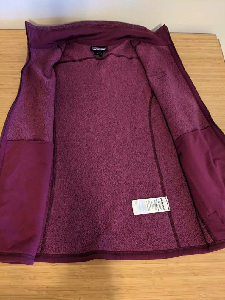 Patagonia Better Sweater Women's Vest Medium Violet Red.