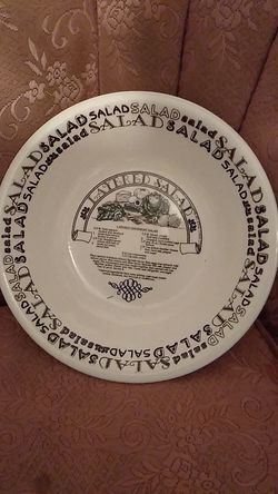 Salad Bowl By Royal China, Retains Cold For Long Periods, Comes With Recipe For Overnight Salad 🥗 Printed On Bottom Of Bowl 🥣. Thumbnail