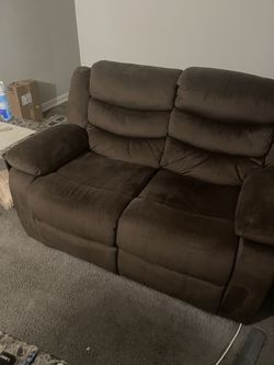 1 Yr Old Very Clean Like New Clean Recliner Sofa And Loveseat  Thumbnail