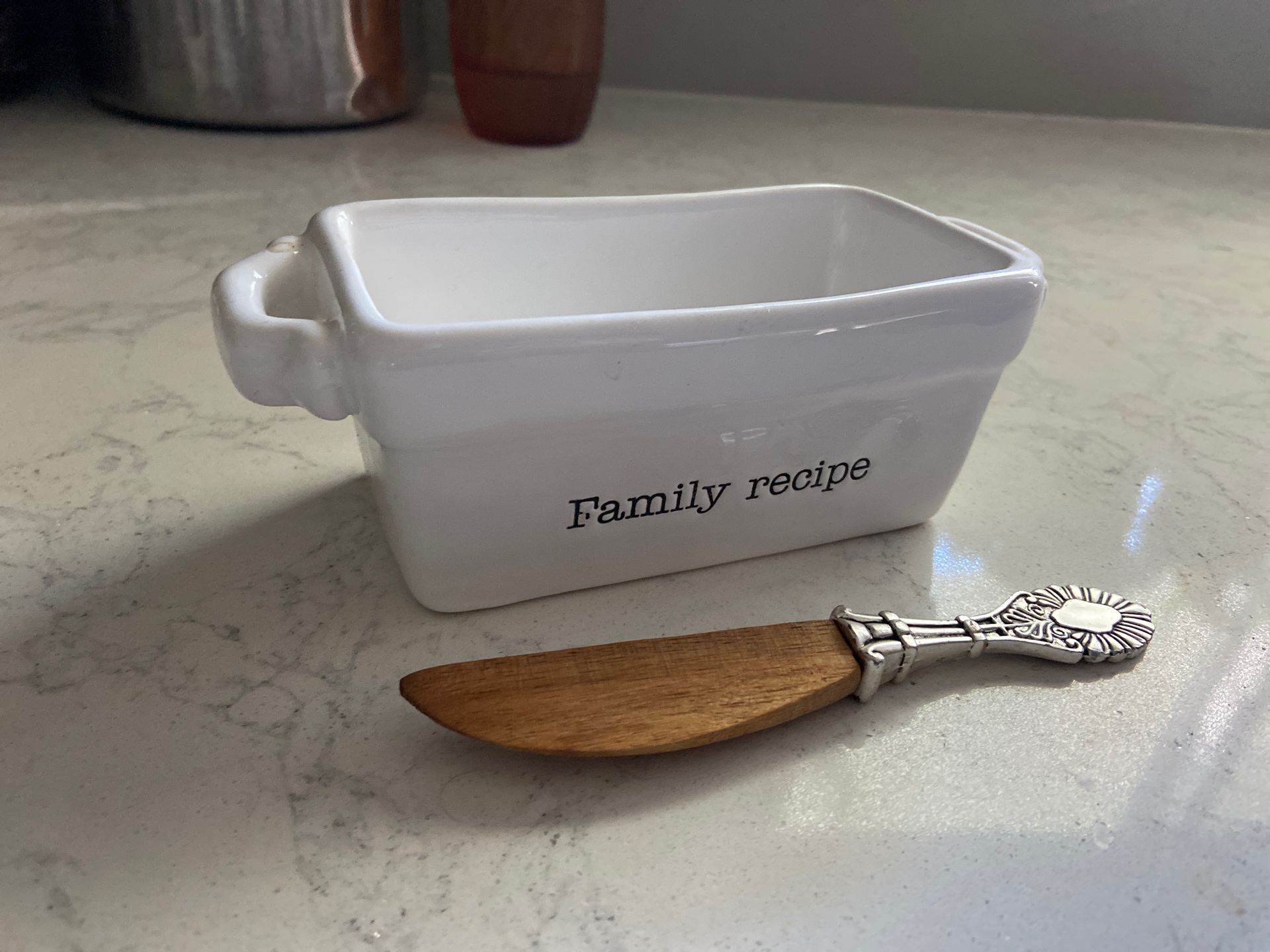 Mud Pie “Family Recipe” Butter Dish with spreading knife