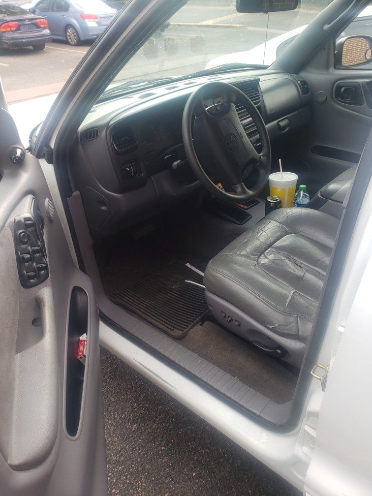 1999 Dodge Durango