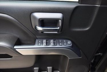 2017 Chevrolet Silverado 1500 Thumbnail