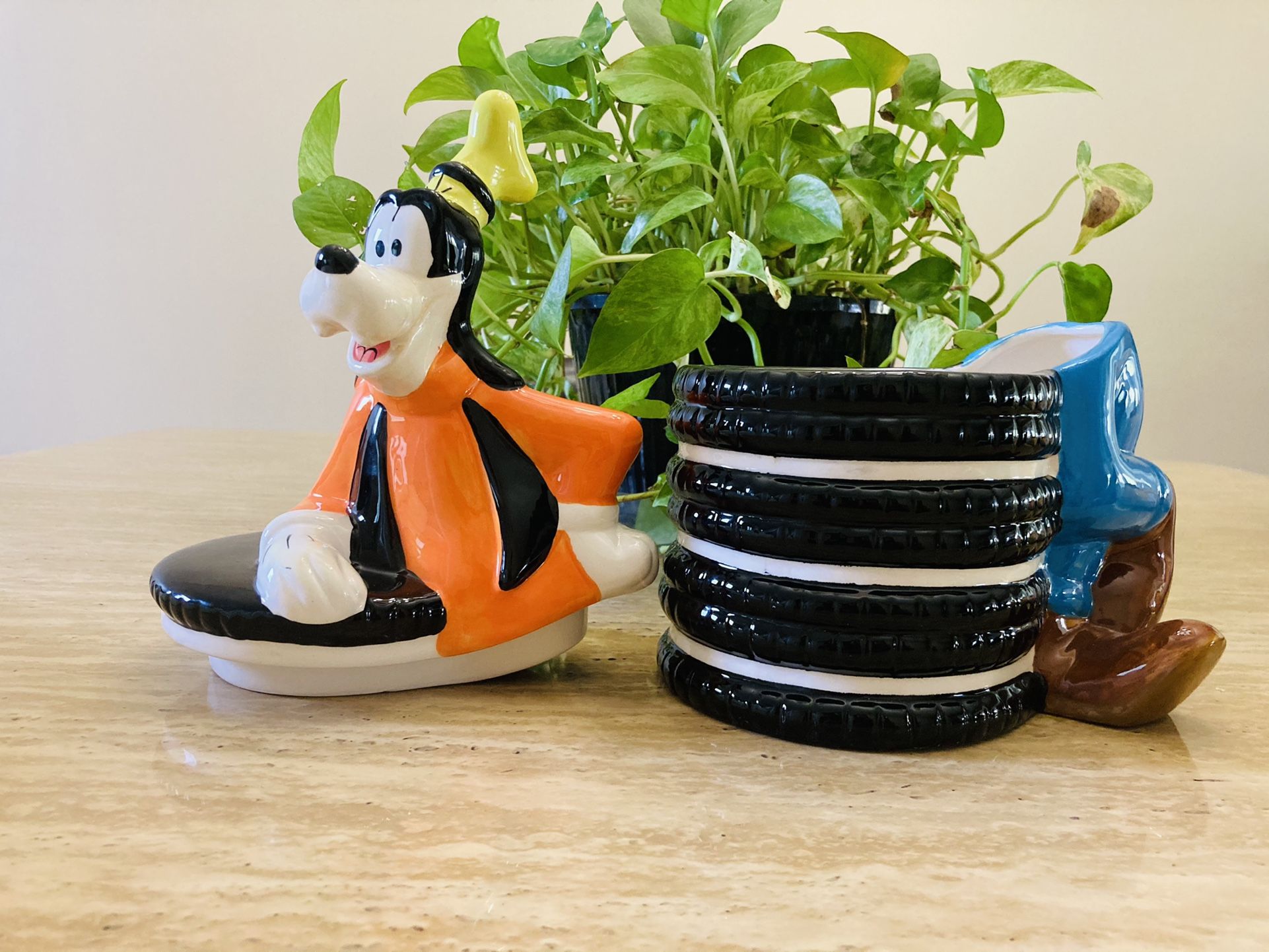 Disney Goofy Ceramic Cookie Jar Oreos Theme 12" - NWT