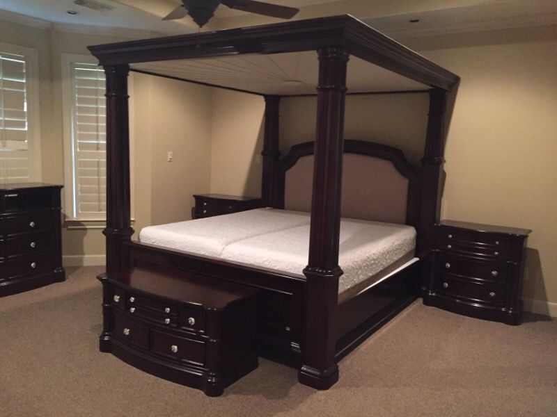 Dumont Cherry King Canopy Bed Frame Chest For In Magnolia Tx Offerup Dumont Cherry King Canopy Bed Frame, Cherry King Canopy Bed