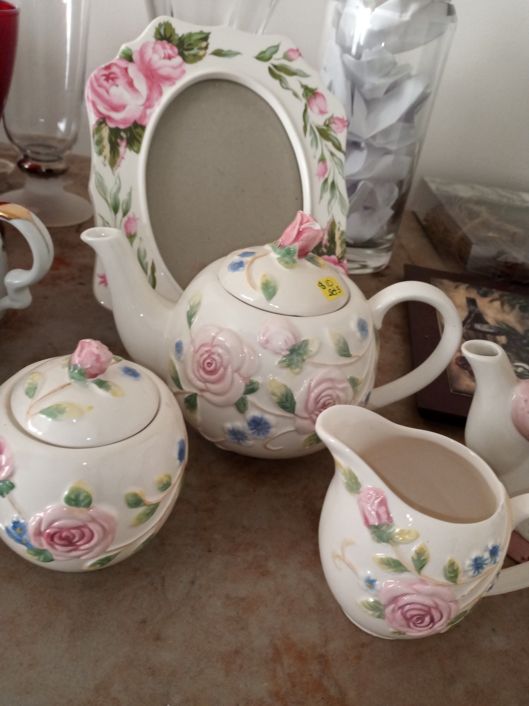 Tea pot set