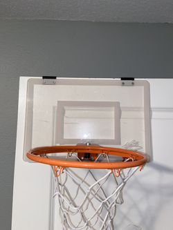 Basketball hoop Thumbnail