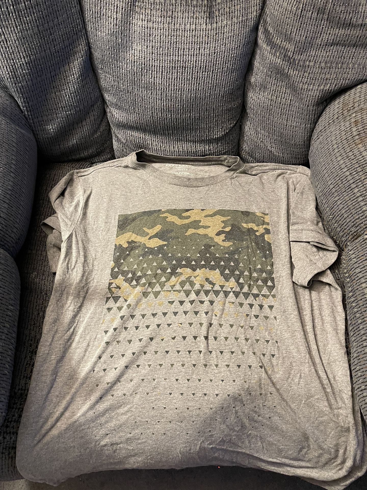 Mens Aeropostale Camo Tee X-Large