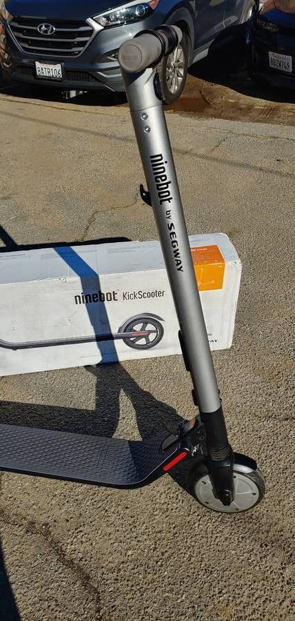 Segway Ninebot KickScooter ES2 Folding Electric Scooter