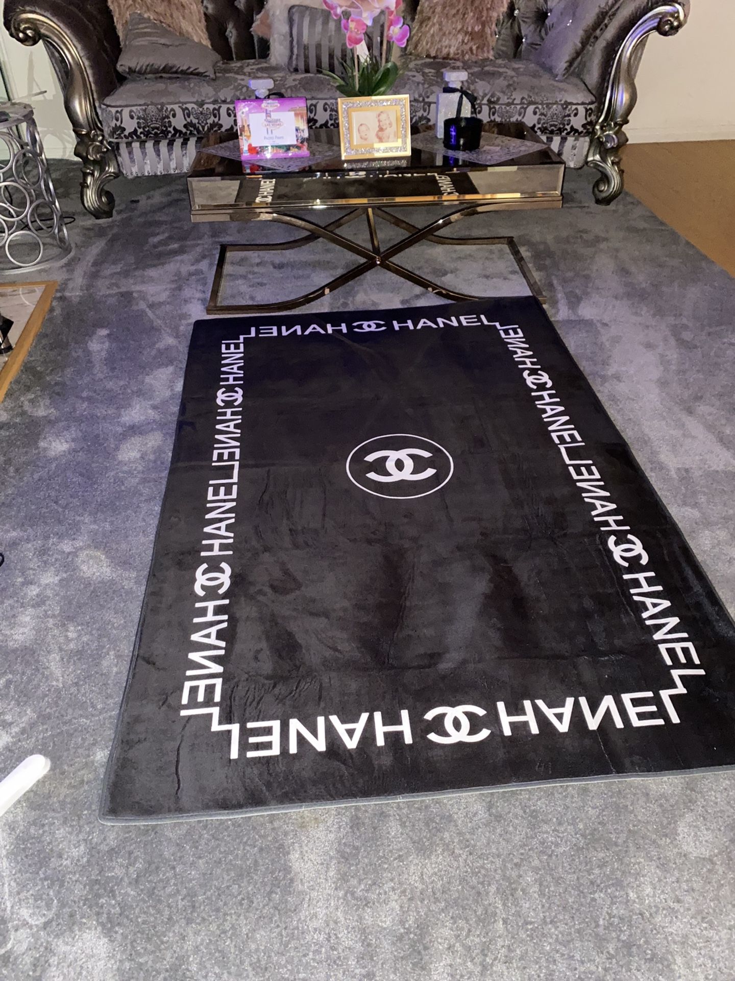Chanel Carpet 5 Feet By 4 Feet