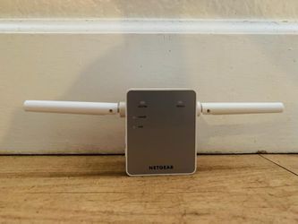 Netgear ac750 wifi range extender Thumbnail