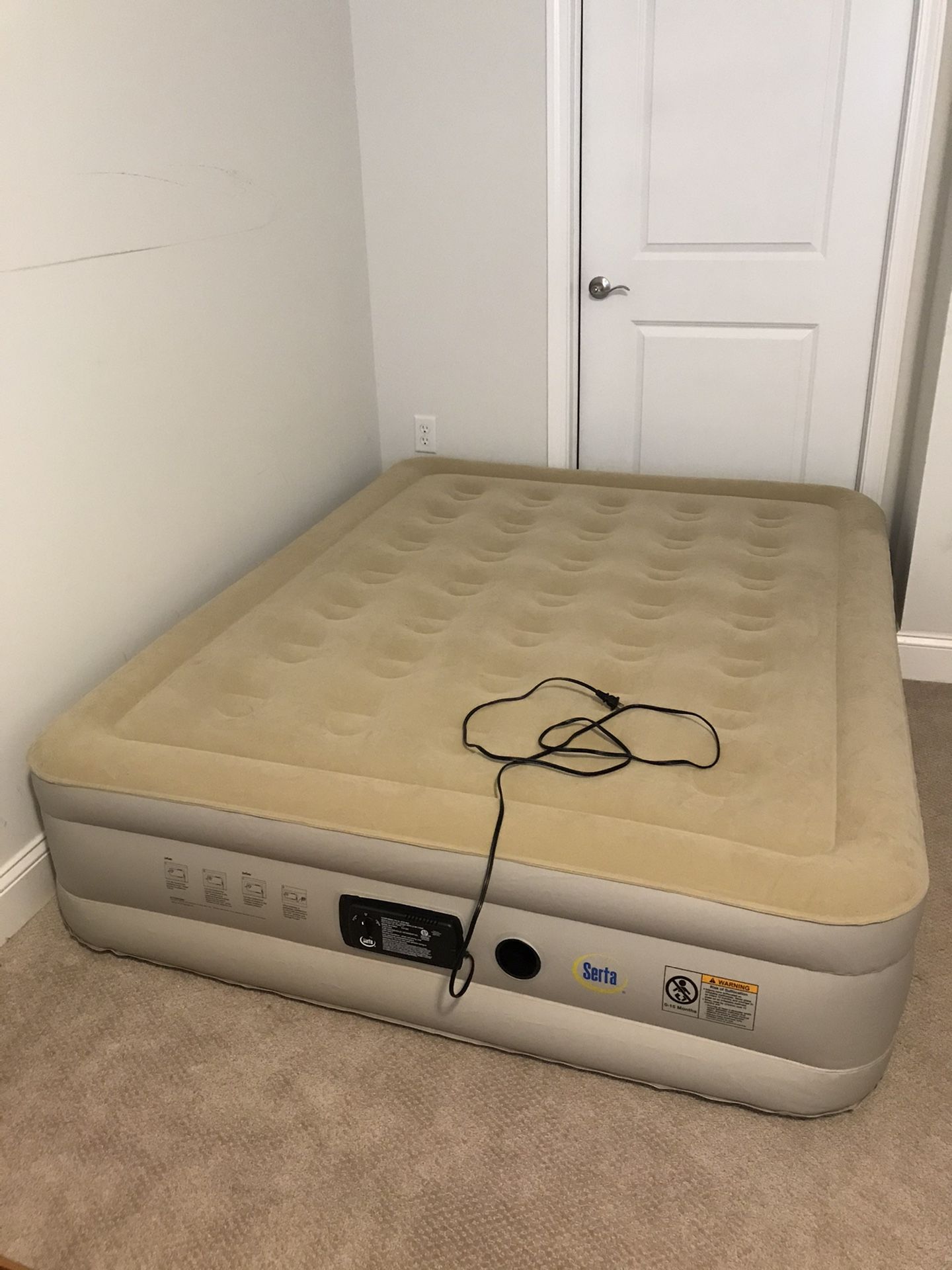 Serta 18 inch Raised Queen Air Mattress with Internal Neverflat AC Pump