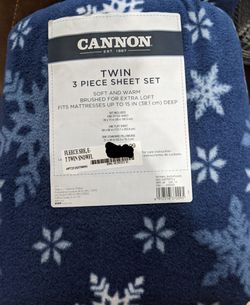 Fleece Sheets, Blankets, Pillow case. Thumbnail