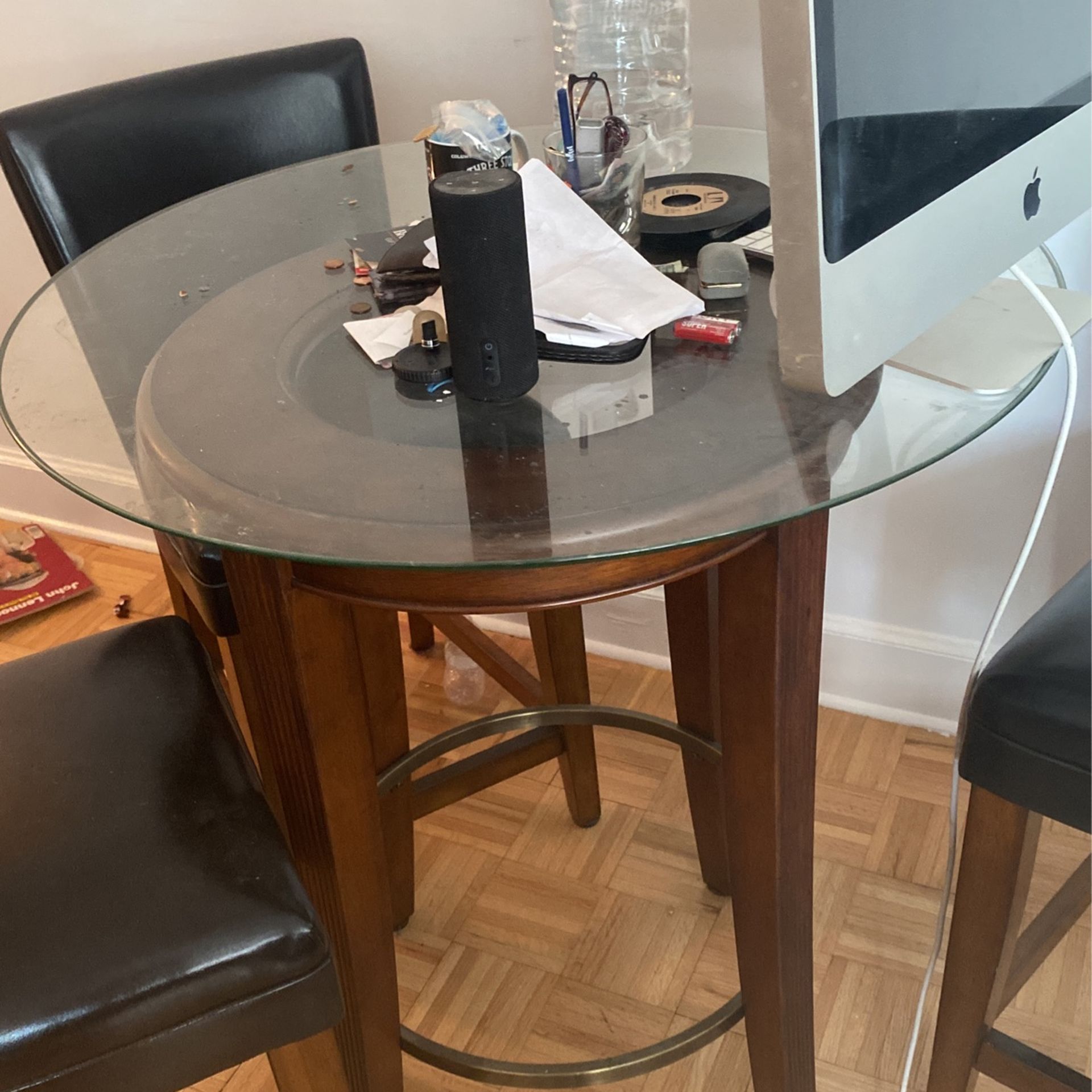 Bistro Table With 4 Leather Stools