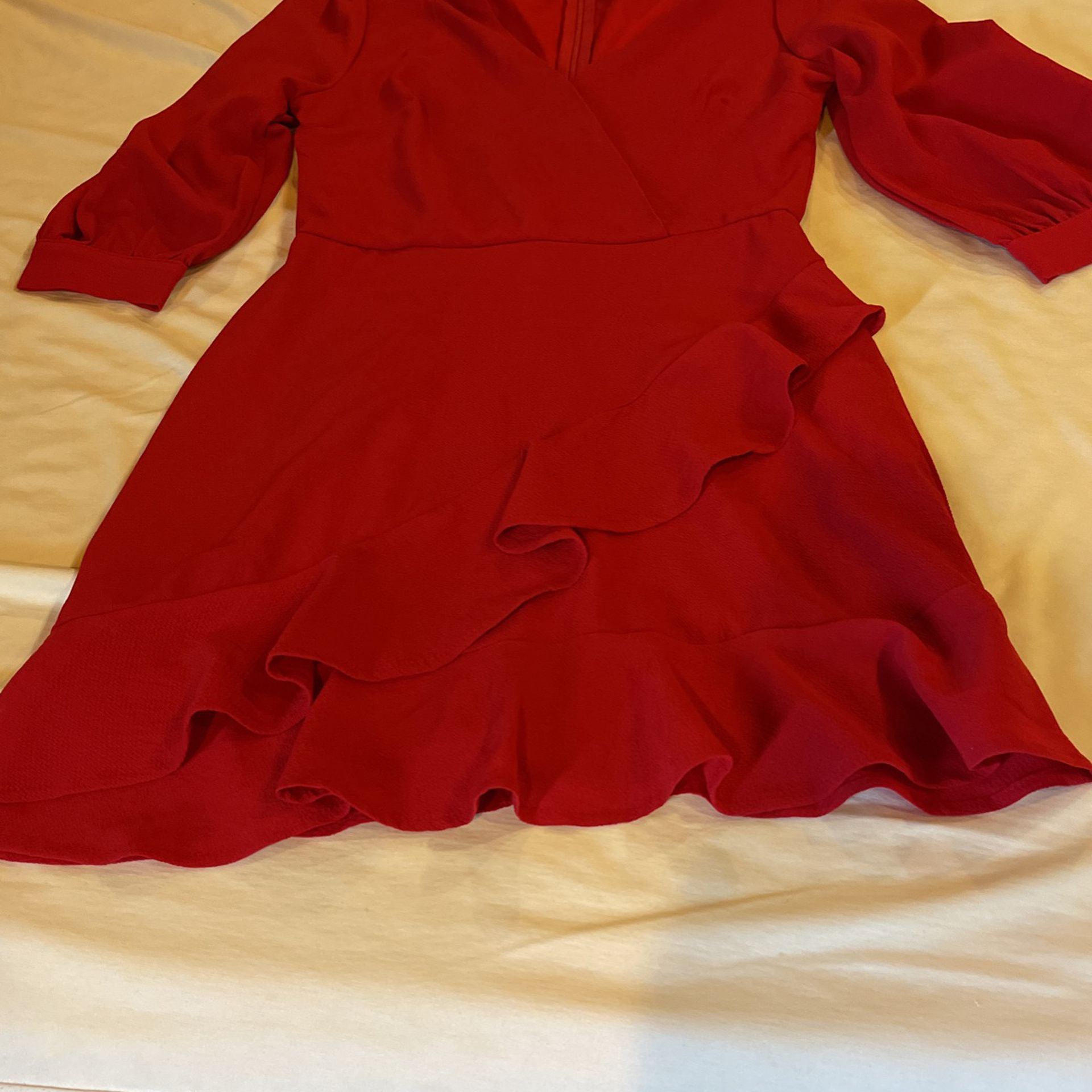 (S) Beautiful Red Party Dress Zipper Back  $7 Paid $39 Macy’s 
