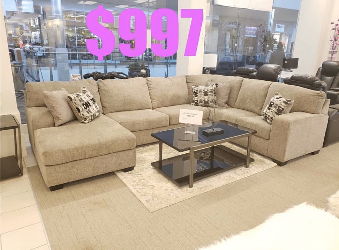 Grey sectional only 995