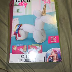 Unicorn Balloon Pillow Kit  Thumbnail