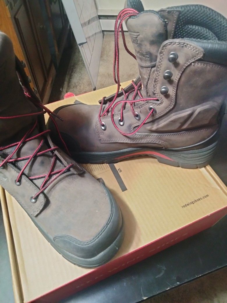 Red Wing Boots & Insoles