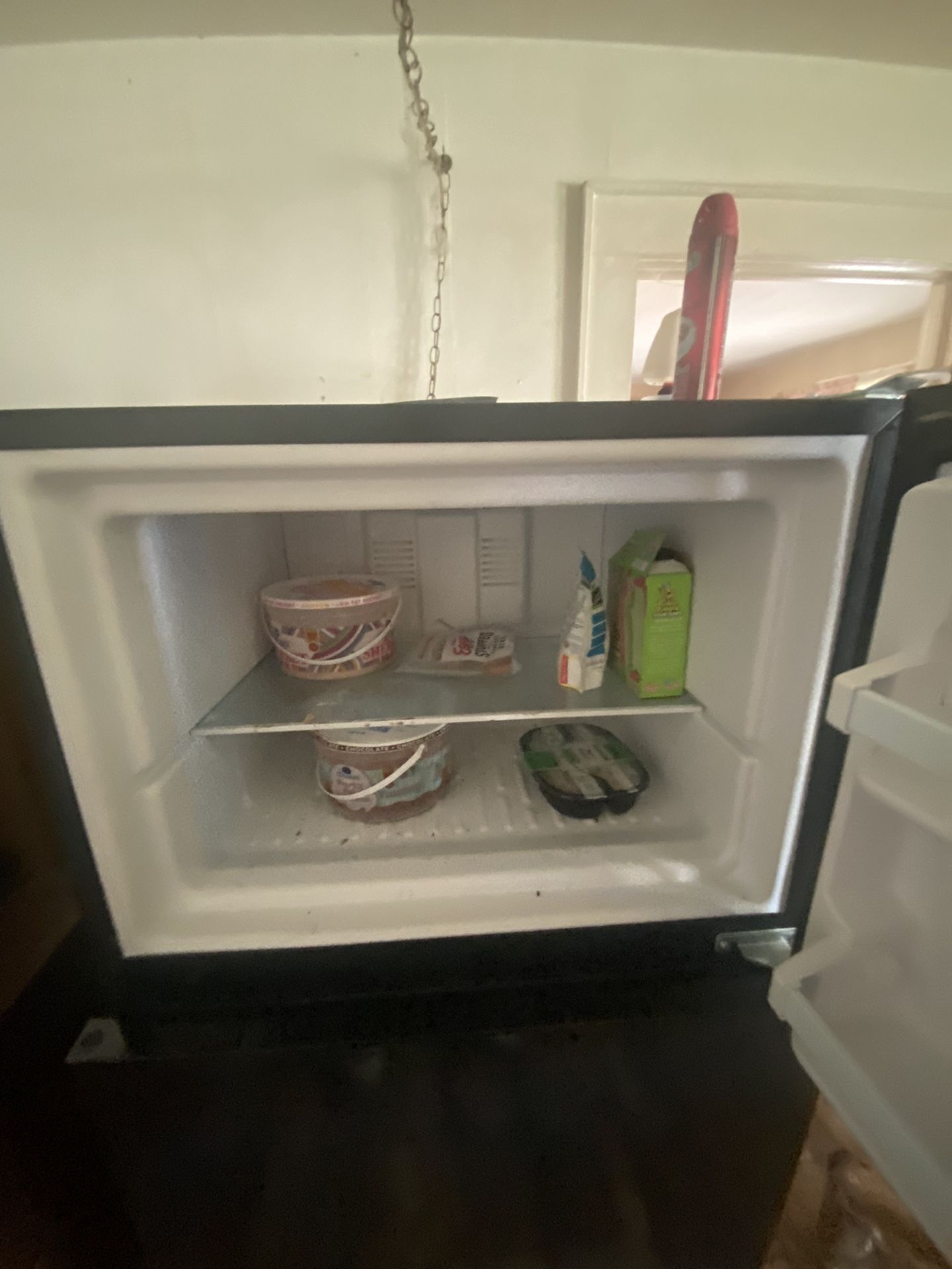 Amana Refrigerator