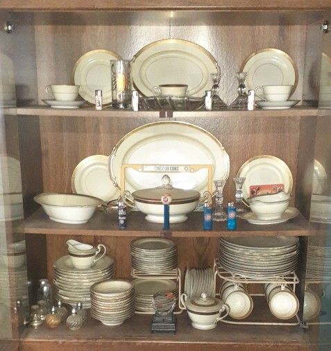 NORTAKE GOLDKIN CHINA