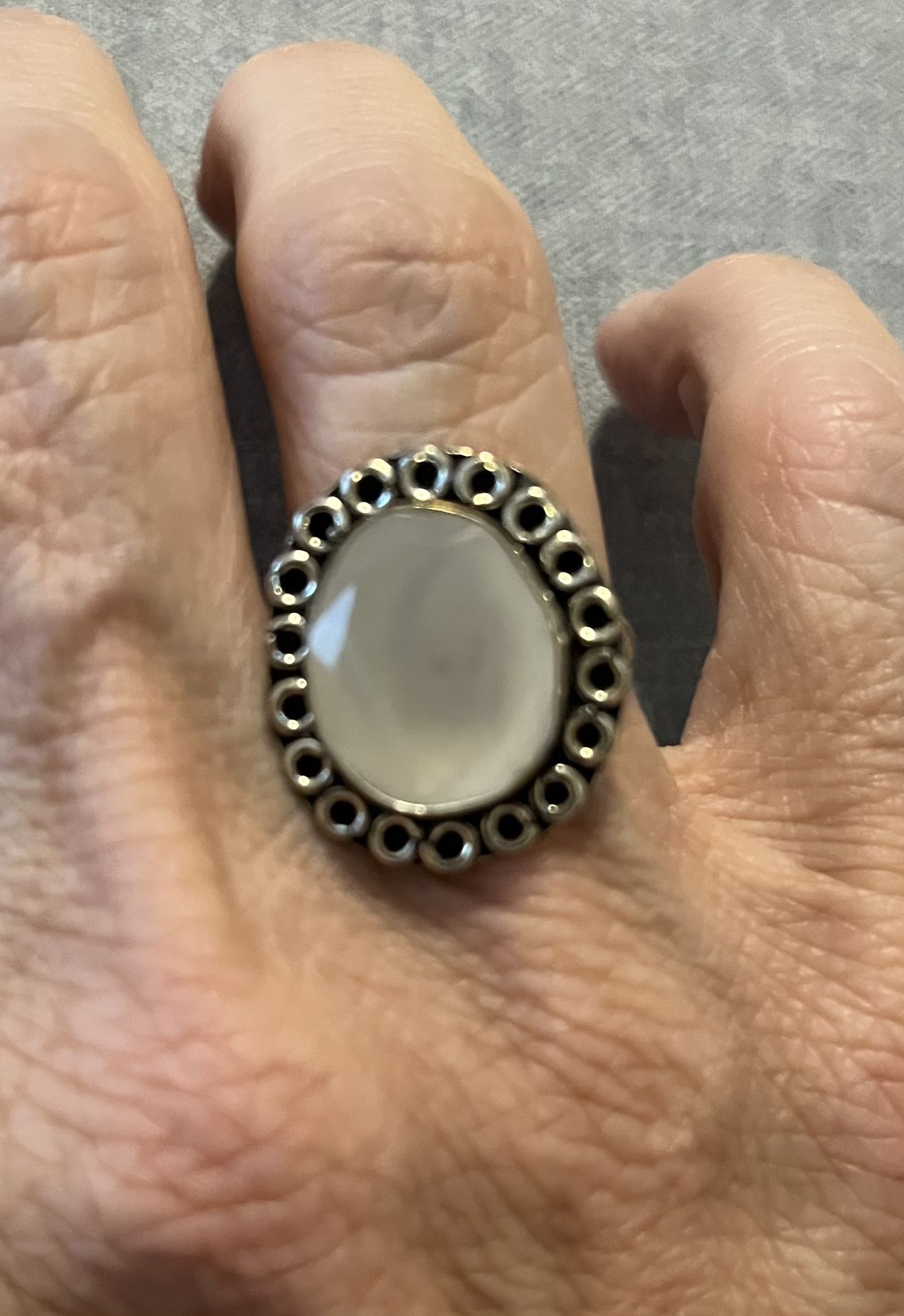 New Moonstone Sterling Silver 925 Size 7
