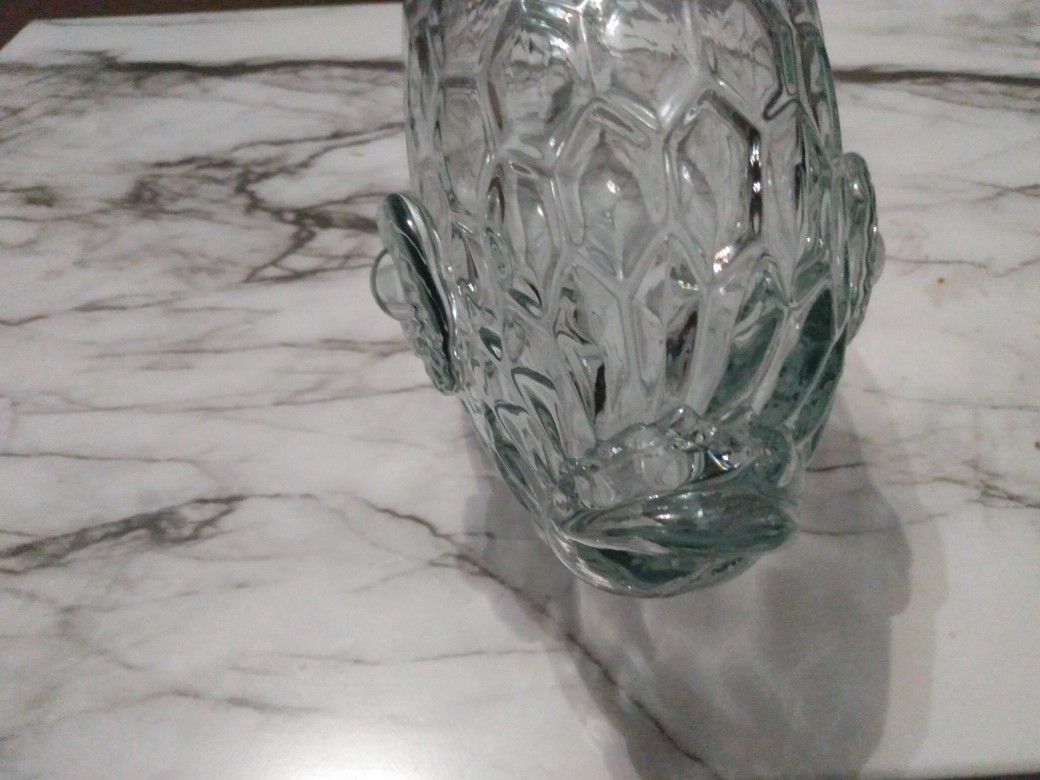 Decorative glass fish