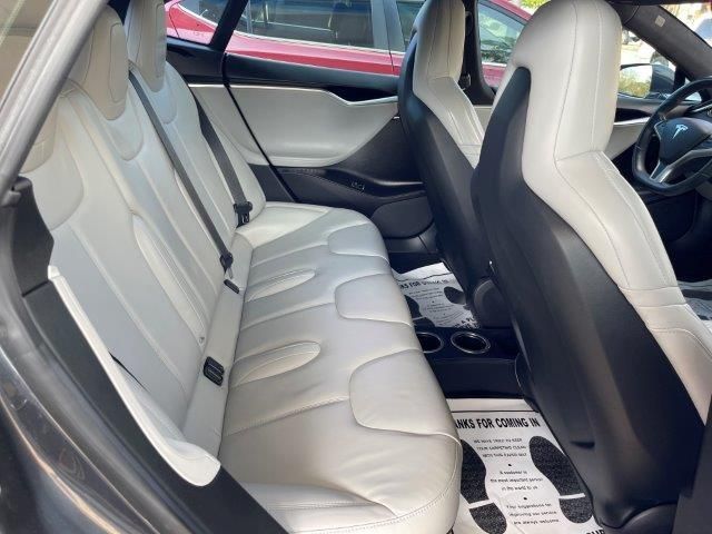2016 Tesla Model S