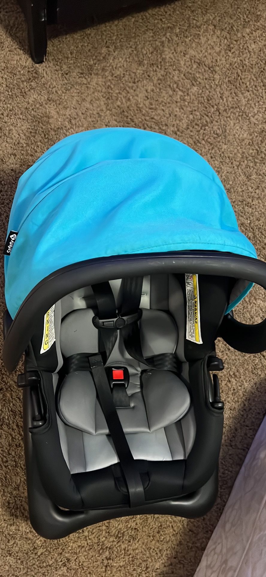 safety 1st Comfort 35 infant car seat, Blue Streak