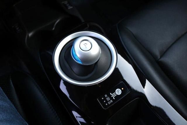 2013 Nissan LEAF